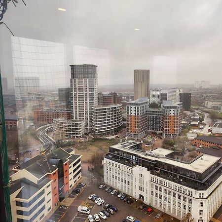 Quayside Penthouse 2 Bedroom Ensuite Near Media City & Manchester United Kültér fotó