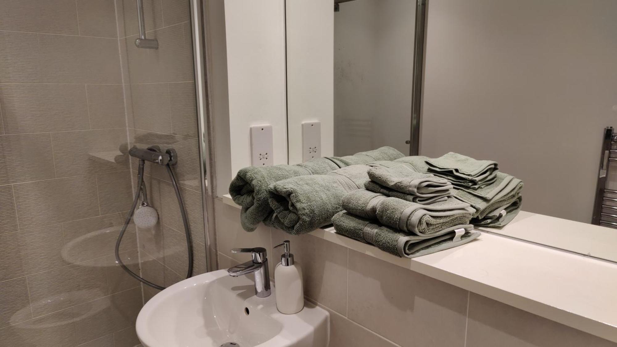 Quayside Penthouse 2 Bedroom Ensuite Near Media City & Manchester United Kültér fotó