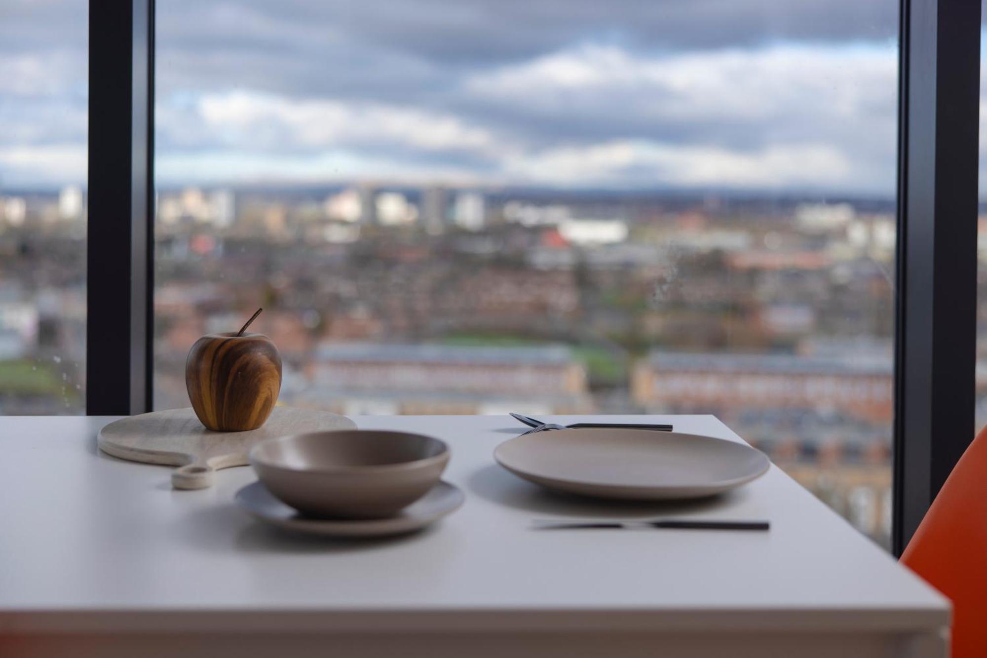 Quayside Penthouse 2 Bedroom Ensuite Near Media City & Manchester United Kültér fotó